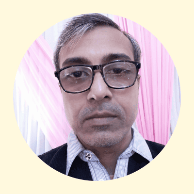 About Me 1 Head shot of koushik chakroborty